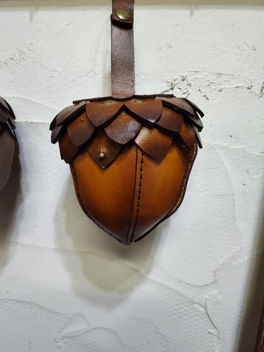 Acorn bag